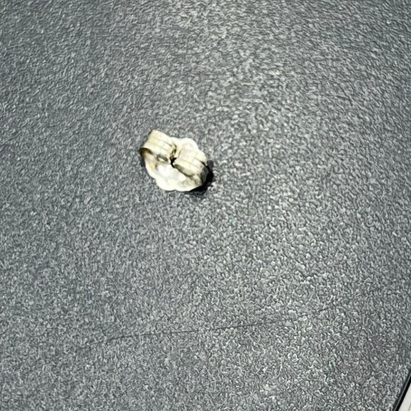 SB Designer 10k White Gold Diamond Chip Star Stud Pierced Earrings *Single - Picture 2 of 11